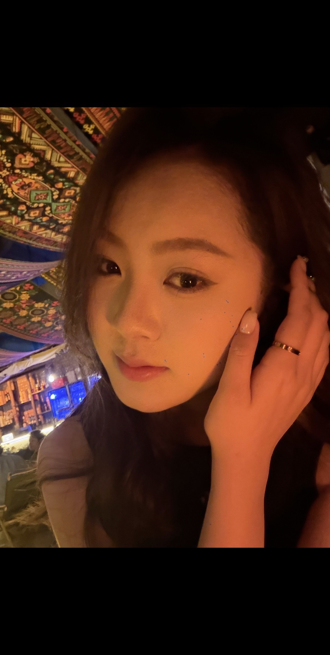 a8d326435dadf35237dc8aa206411f31-1