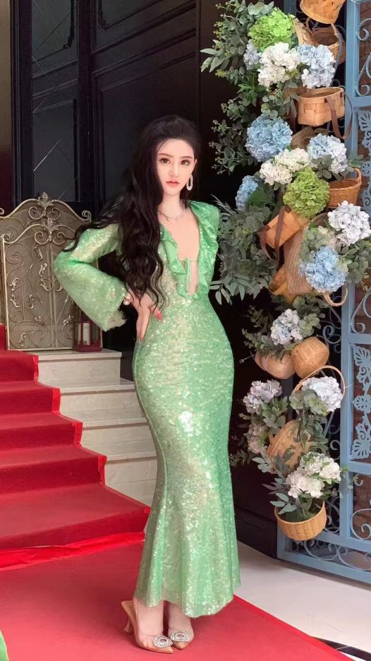 <span class="pc-title-host pc-title-wrap"><span class="pc-no">10</span><span class="pc-h">身高 <b>174</b>cm</span><span class="pc-city">苏州</span></span>